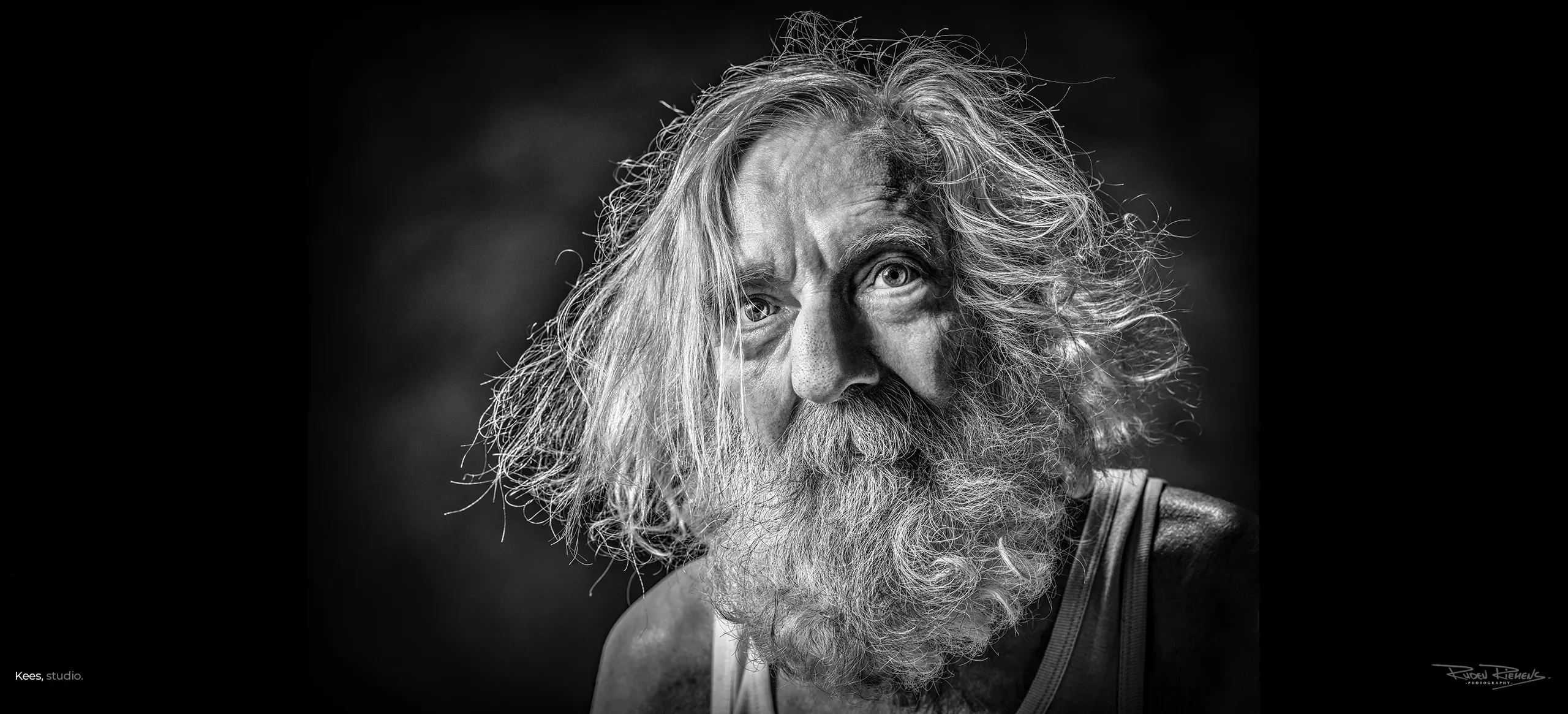 De mooiste portretten van jong en oud maak je bij de portretfotograaf van Zeeland, Ruden Riemens Fotografie portret Ruden Riemens Photography portrait.